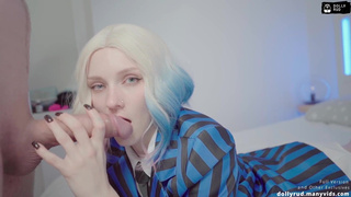 Хулиганка первого сентября сбежала с уроков, чтобы на члене попрыгать пиздёнкой