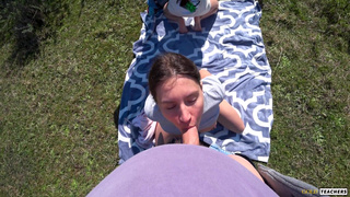 Русские свингеры выбрались на природу и охуенно потрахались вчетвером (МЖМЖ секс)