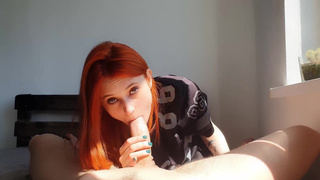 Я сосала хуй, когда по телефону муж позвонил, это так возбуждает