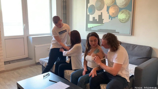 Порно актриса Emily Cortes