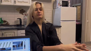 Порно актриса Lekoil