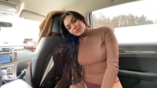 Порно актриса Dina Hot Mom