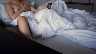 Порно актриса LeoLulu