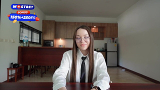 У меня недотрах, у психологини тоже.. Сейчас будет секс, похоже..