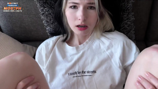 Потрахалась с арендодателем, а что еще делать, если денег нет?