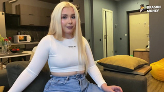 Ну и зачем тратиться на свидания, если я тебе так отсосу, брат