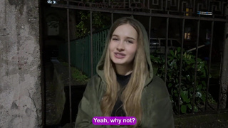 Мой парень не скоро придёт, успеем потрахаться, кончишь мне в рот