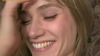 Частное русское видео с пьяной девкой снятое на мобильник